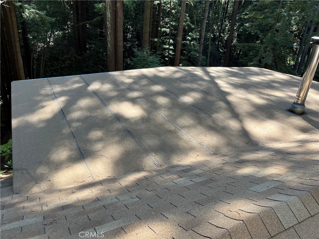 16125 Bittner Road Occidental, CA 95465 - Photo 17 of 40 a view of space with yard