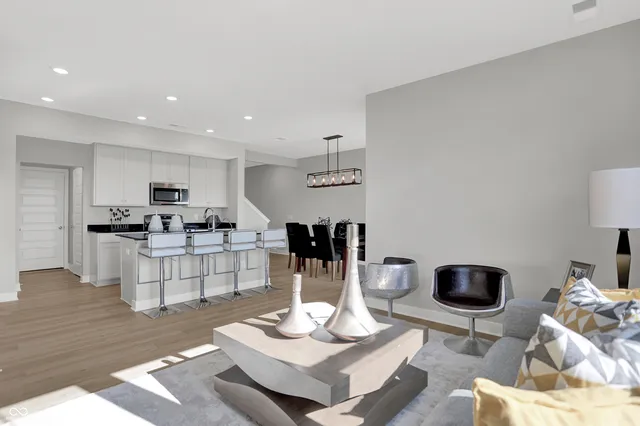 $334,595 | 15175 Swallow Fls Way, Fishers, IN 46037