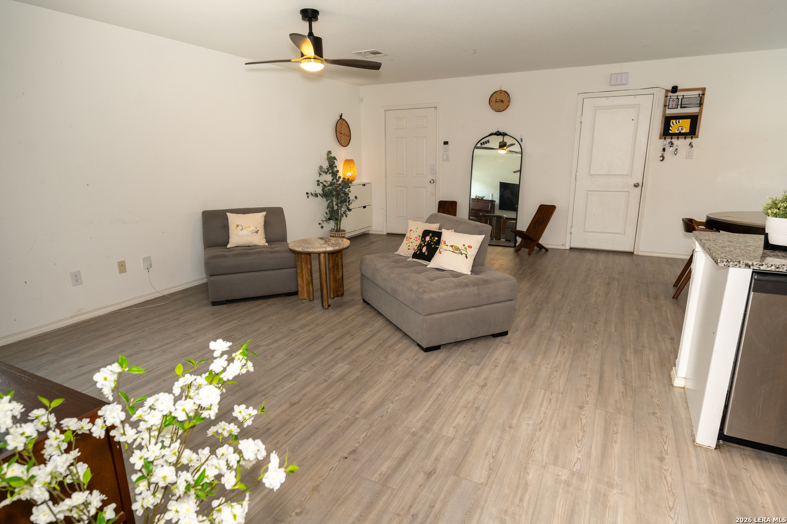 7222 Silos Ridge San Antonio, TX 78252 - Photo 2 of 30