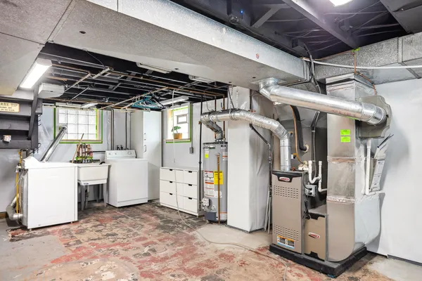 $275,000 | 14401 Wellesley Street, Dearborn, MI 48126