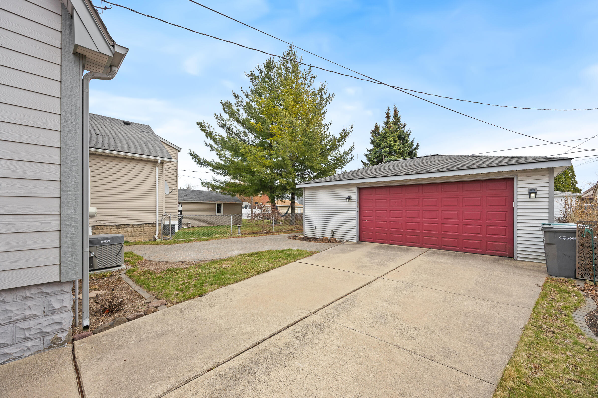 14401 Wellesley Street Dearborn, MI 48126 - Photo 4 of 31 Wellesley St-31