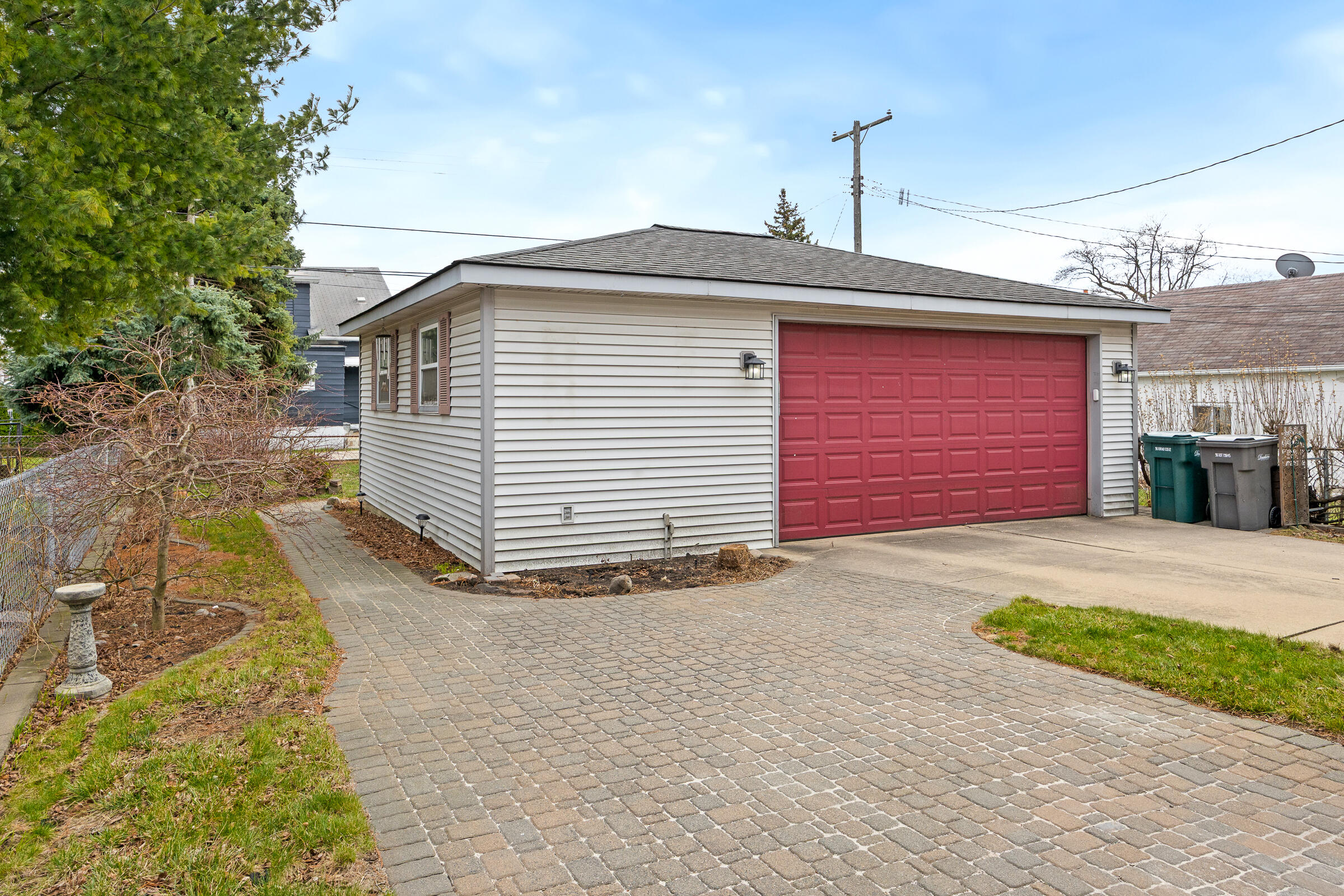 14401 Wellesley Street Dearborn, MI 48126 - Photo 5 of 31 Wellesley St-32
