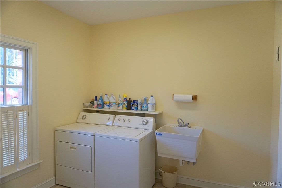 11103 Locust Ridge Place Ashland, VA 23005 - Photo 17 of 50 Never have laundry out when company arrives. The l