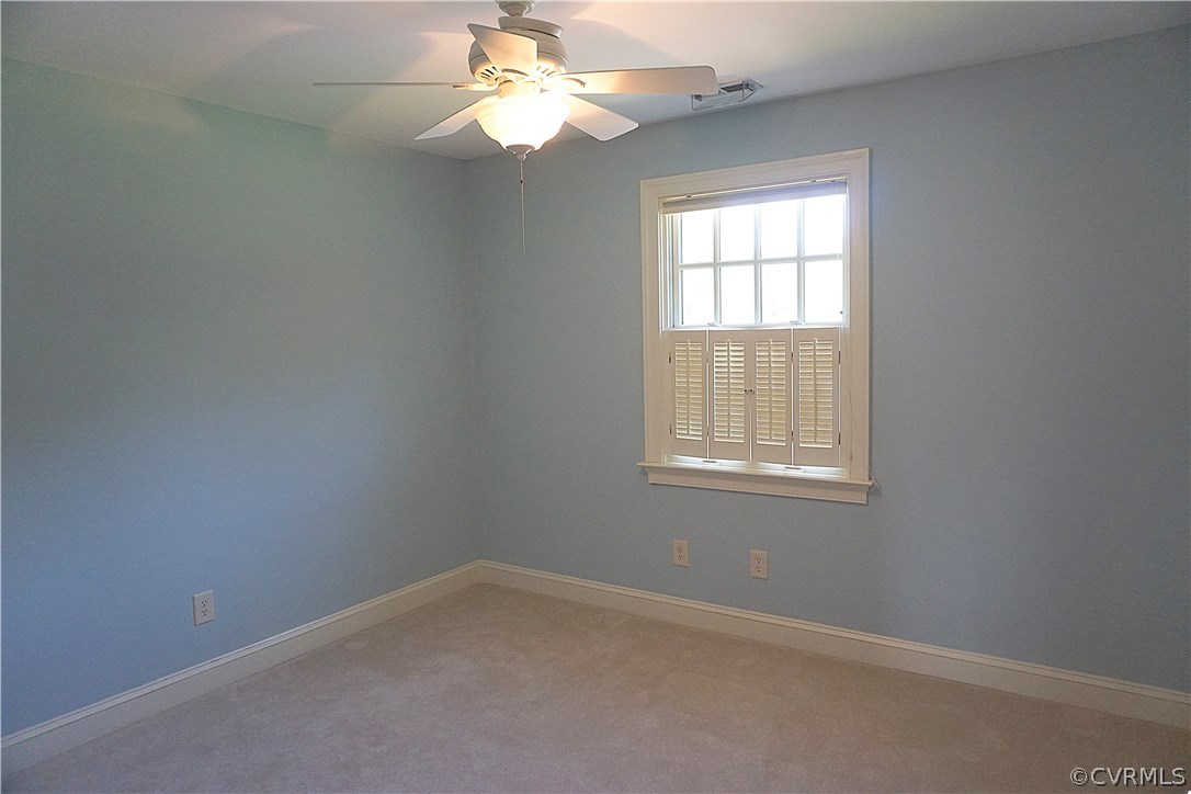 11103 Locust Ridge Place Ashland, VA 23005 - Photo 30 of 50 Flex room with a closet could be a play room or yo
