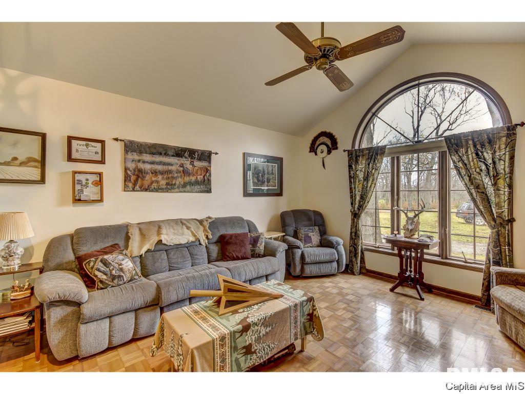 3971 Bison Trail Rochester, IL 62563 - Photo 14 of 33