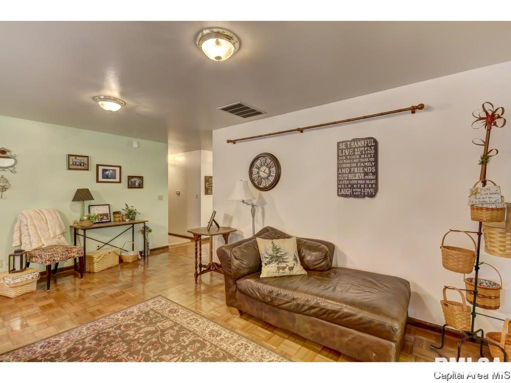 3971 Bison Trail Rochester, IL 62563 - Photo 10 of 33