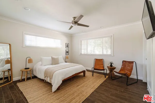 $6,750 | 5400 Sadring Avenue, Woodland Hills, CA 91367