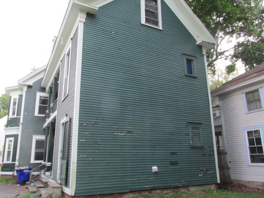 37 Henry Street Rockingham, VT 05101 - Photo 2 of 12