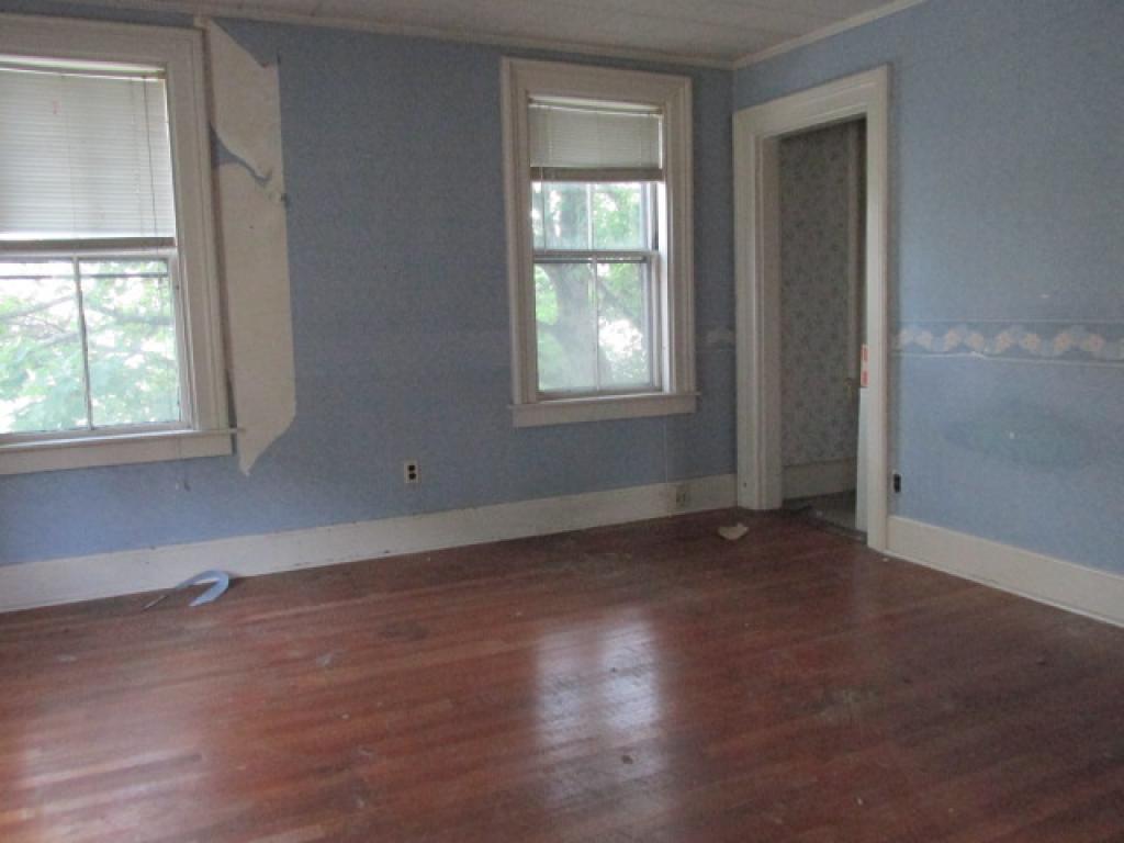 37 Henry Street Rockingham, VT 05101 - Photo 10 of 12