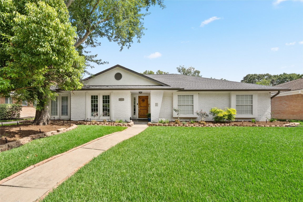 Welcome to this beautiful home in Meyerland.