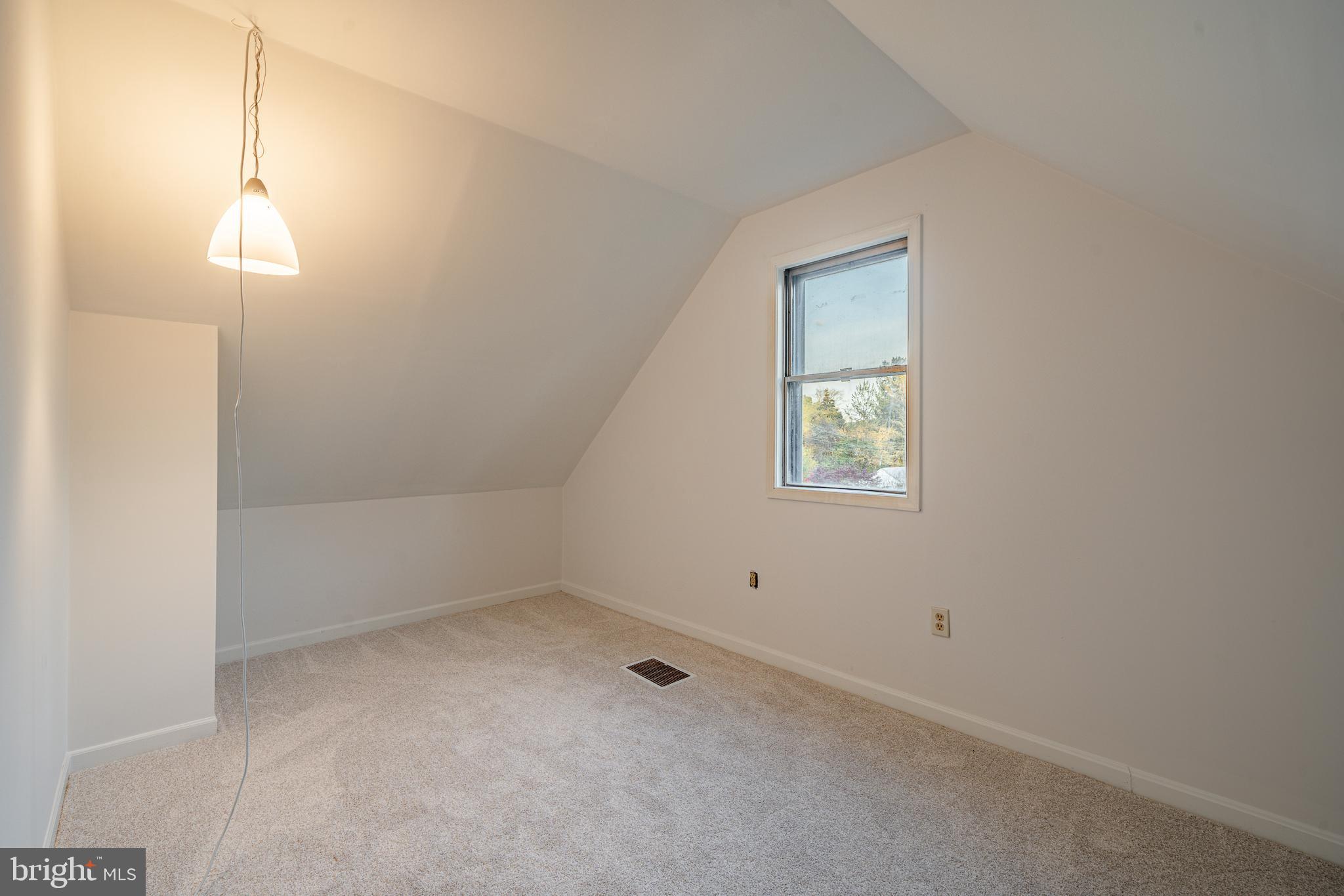 239 Overlook Road Ambler, PA 19002 - Photo 19 of 28 Gallery Image 19
