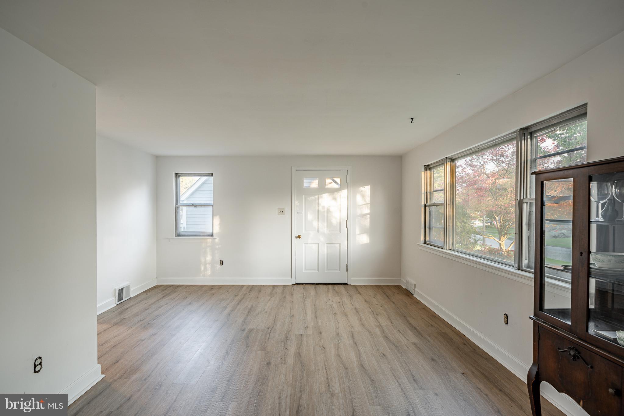 239 Overlook Road Ambler, PA 19002 - Photo 8 of 28 Gallery Image 8