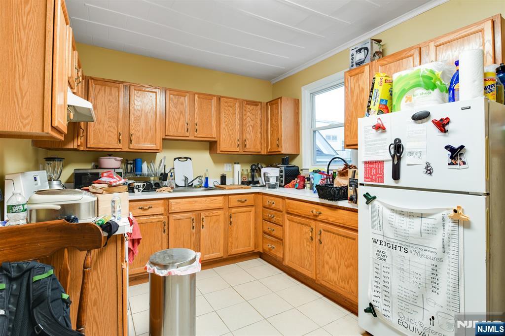 137 Valley Road Montclair, NJ 07042 - Photo 17 of 24