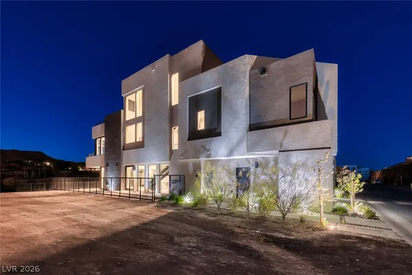 $7,400 | 26 Lakefront Drive, Henderson, NV 89011