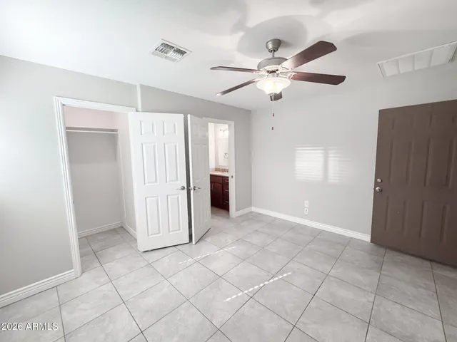 $2,695 | 1003 West Howe Street, Tempe, AZ 85281