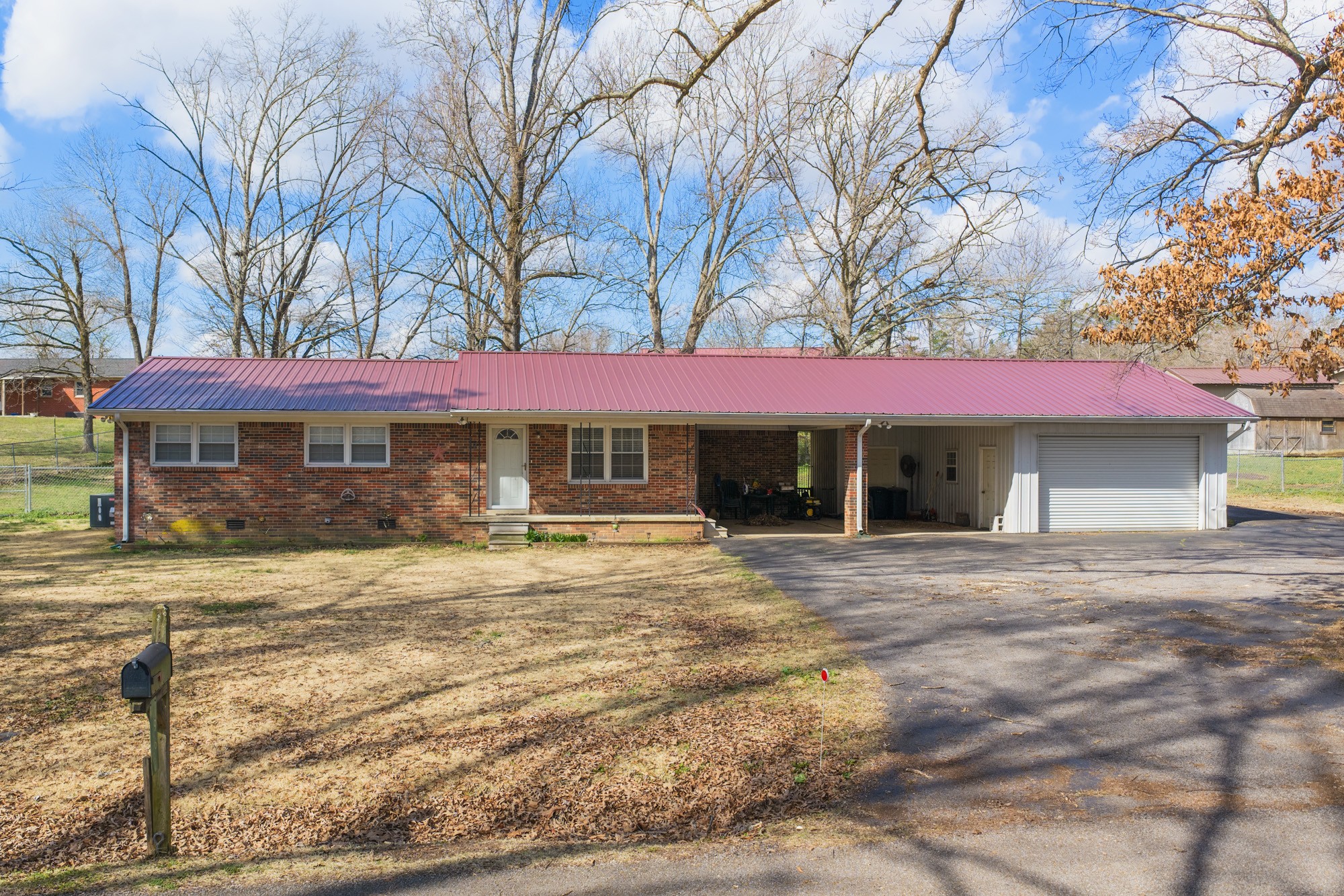96 Maple Circle Decaturville, TN 38329 - Photo 3 of 30