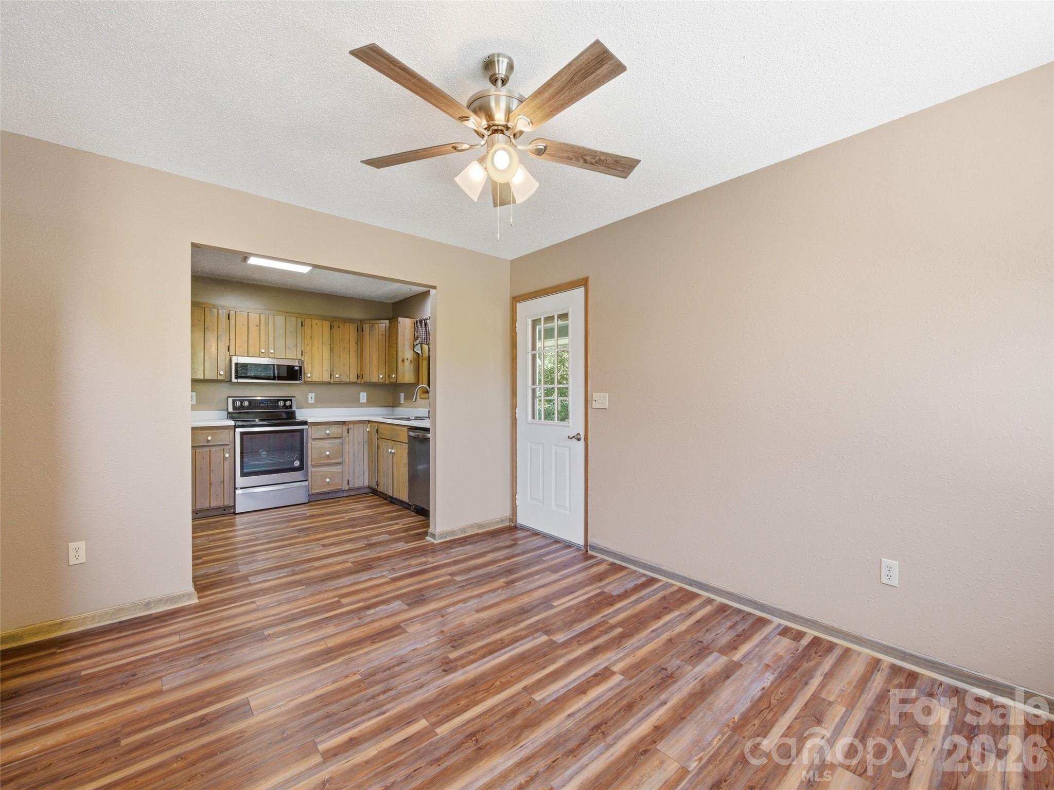 286 Pioneer Ridge Road Canton, NC 28716 - Photo 8 of 37