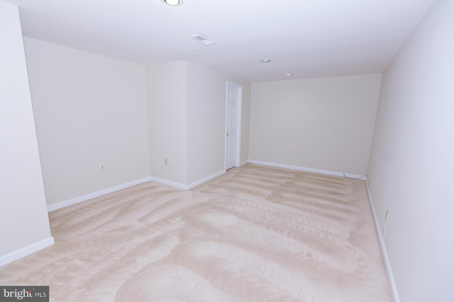 3713 Beaver Ford Road Woodbridge, VA 22192 - Photo 27 of 30 Lower level den, exercise or craft room?