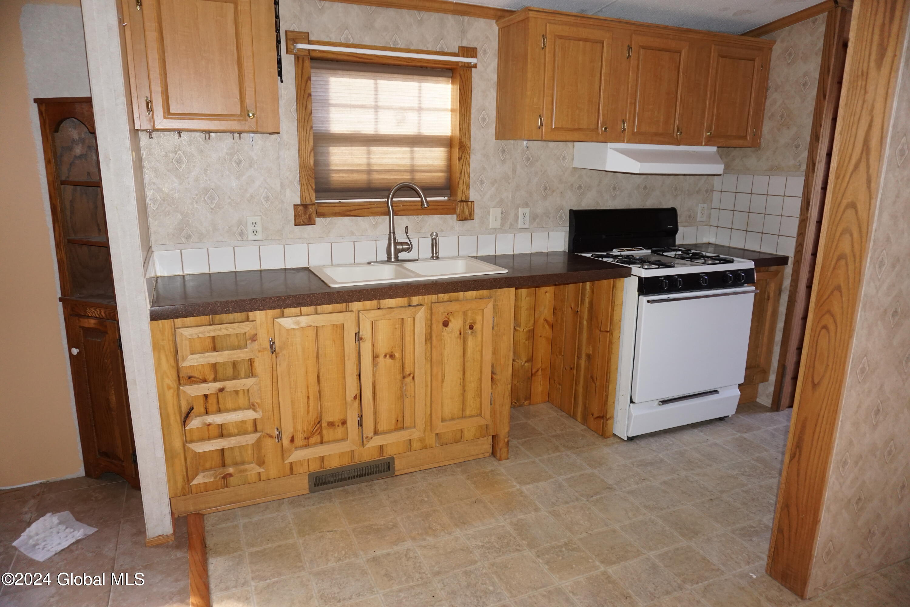 109 Paisley Road Milton, NY 12020 - Photo 17 of 18 DSC05961