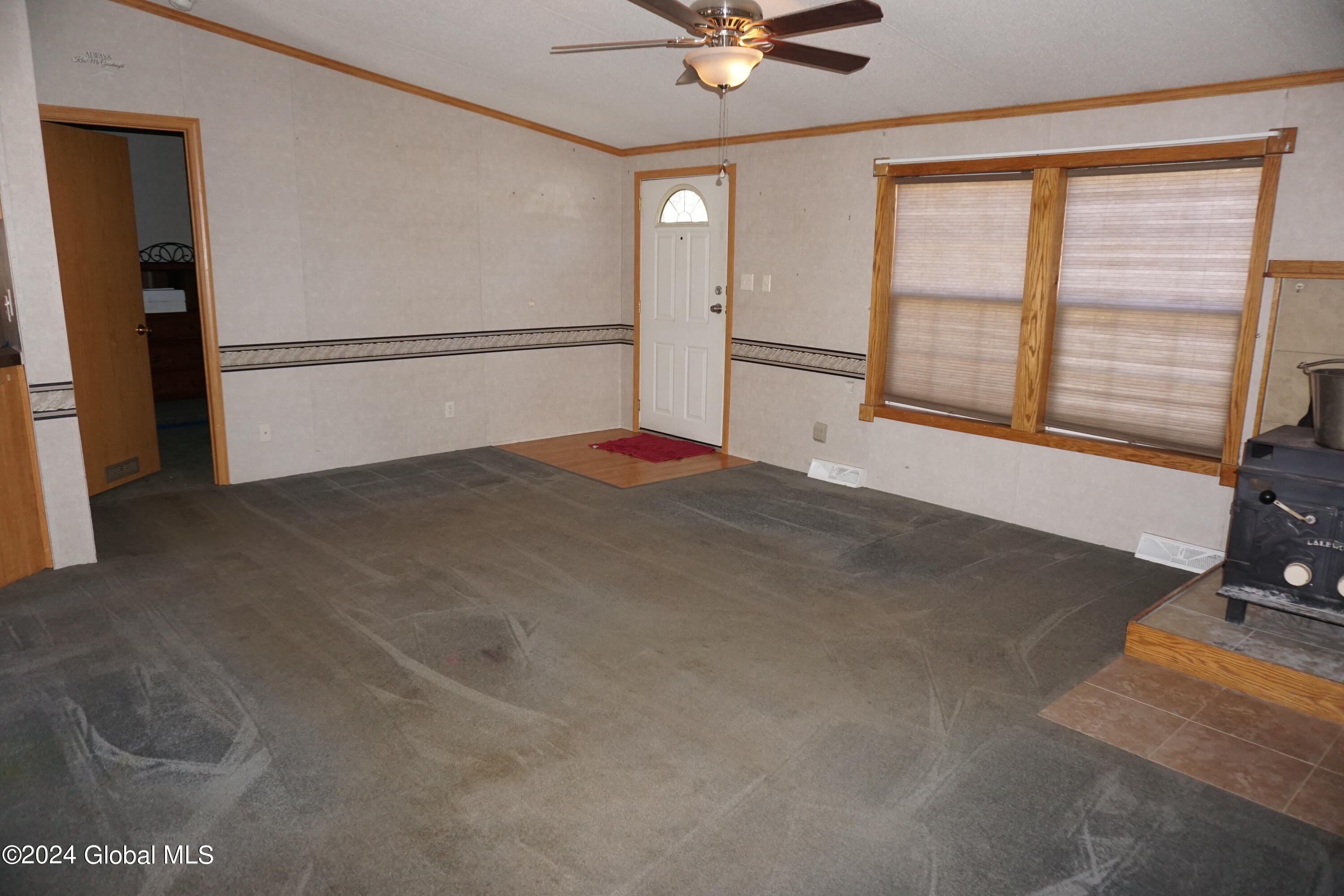 109 Paisley Road Milton, NY 12020 - Photo 7 of 18 DSC05932
