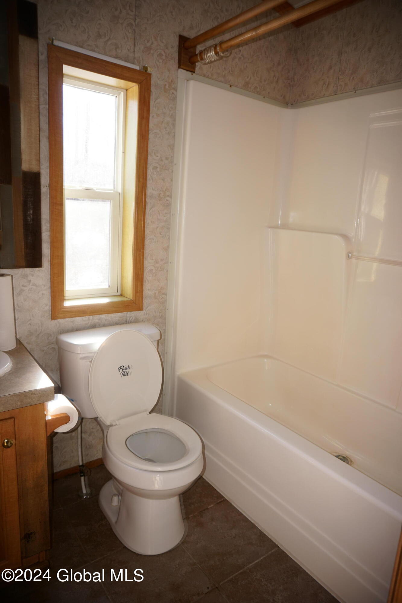 109 Paisley Road Milton, NY 12020 - Photo 9 of 18 DSC05938