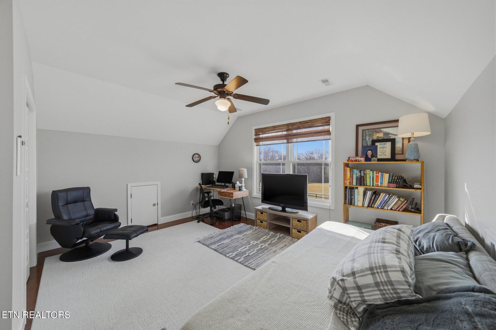 7425 Mountain Glory Way Corryton, TN 37721 - Photo 33 of 58 7425-Mountain-Glory-Way-Corryton-TN-34