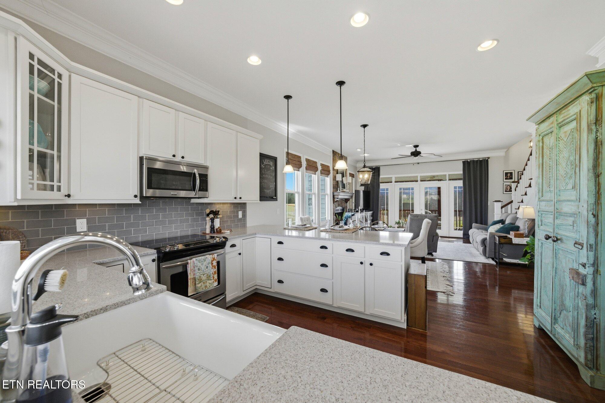 7425 Mountain Glory Way Corryton, TN 37721 - Photo 9 of 58 7425-Mountain-Glory-Way-Corryton-TN-16