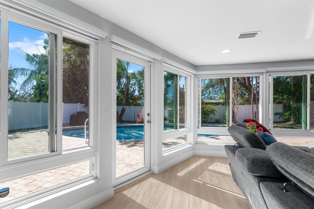 309 11th Street Southwest Ruskin, FL 33570 - Photo 14 of 48