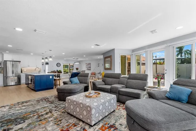 $429,000 | 309 11th Street Southwest, Ruskin, FL 33570