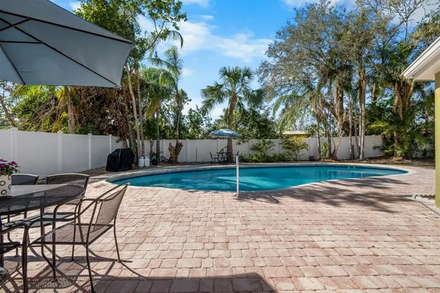 $429,000 | 309 11th Street Southwest, Ruskin, FL 33570