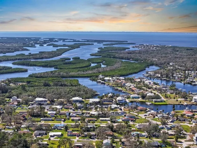 $429,000 | 309 11th Street Southwest, Ruskin, FL 33570