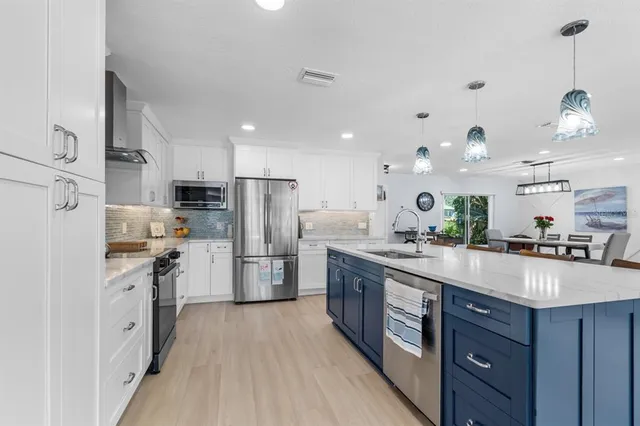 $429,000 | 309 11th Street Southwest, Ruskin, FL 33570