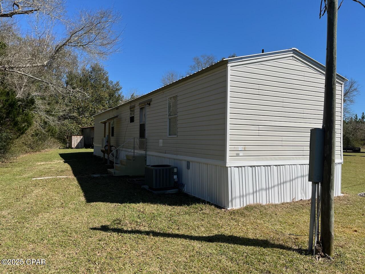 2672 Dock Road Cottondale, FL 32431 - Photo 16 of 22