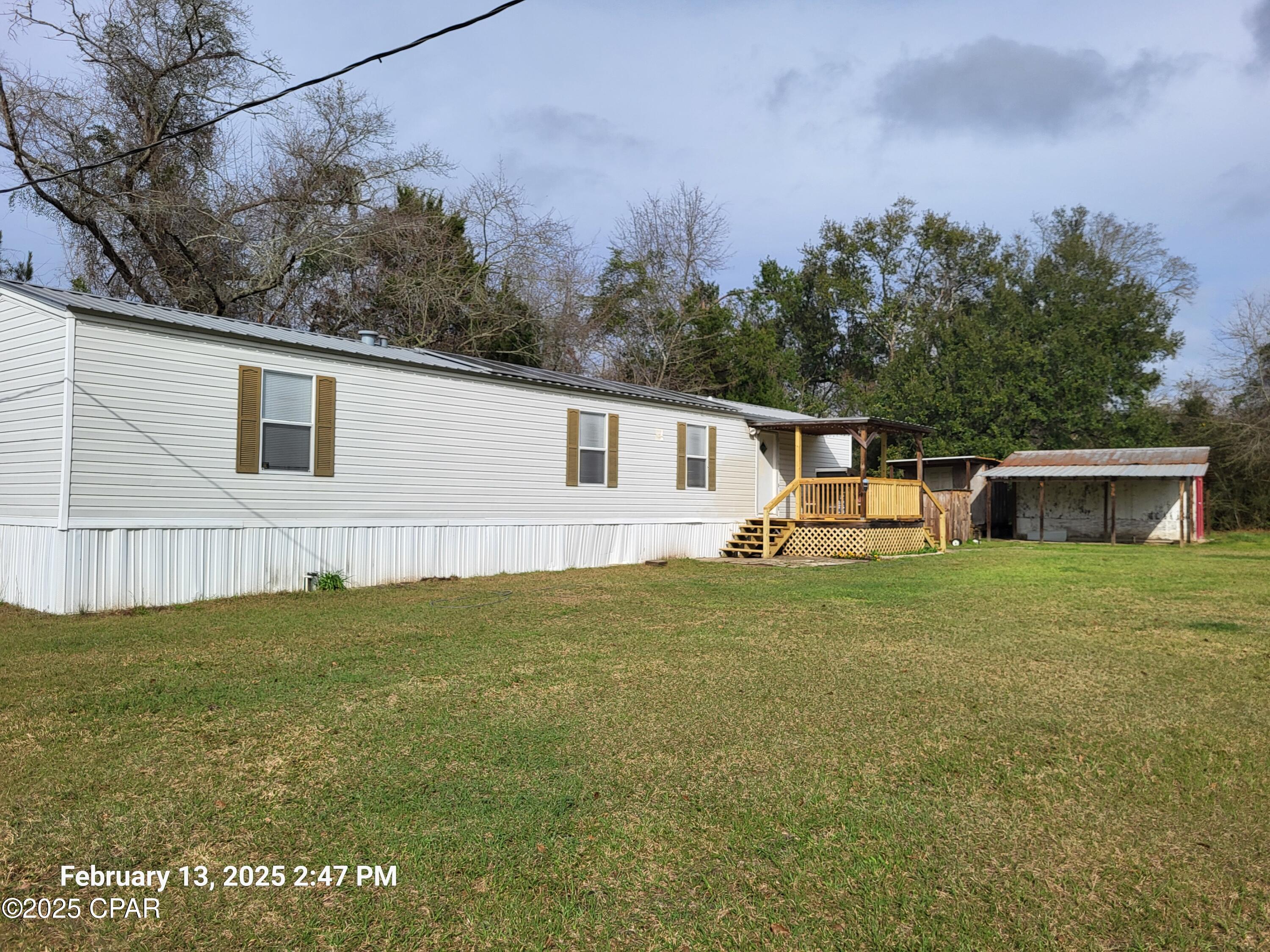 2672 Dock Road Cottondale, FL 32431 - Photo 3 of 22