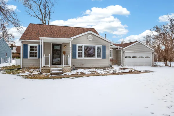 $360,000 | 2311 Bryan Street, St. Joseph, MI 49085