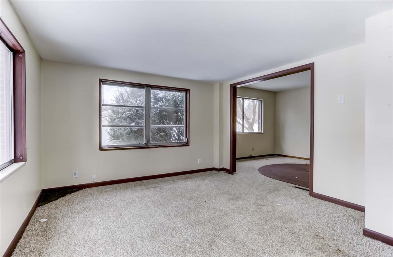 8597 South Valentine Road Claypool, IN 46510 - Photo 5 of 19 Gallery Image 5