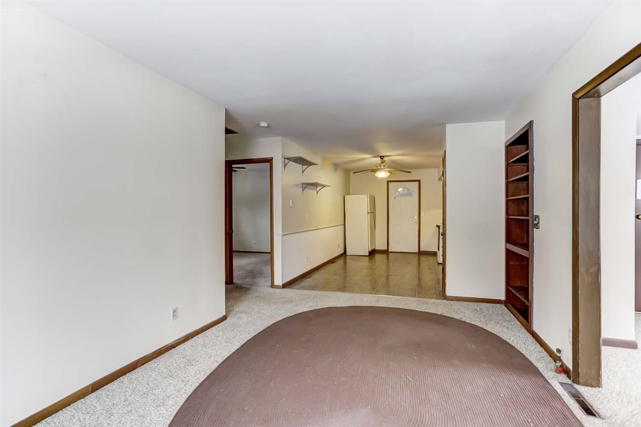 8597 South Valentine Road Claypool, IN 46510 - Photo 6 of 19 Gallery Image 6