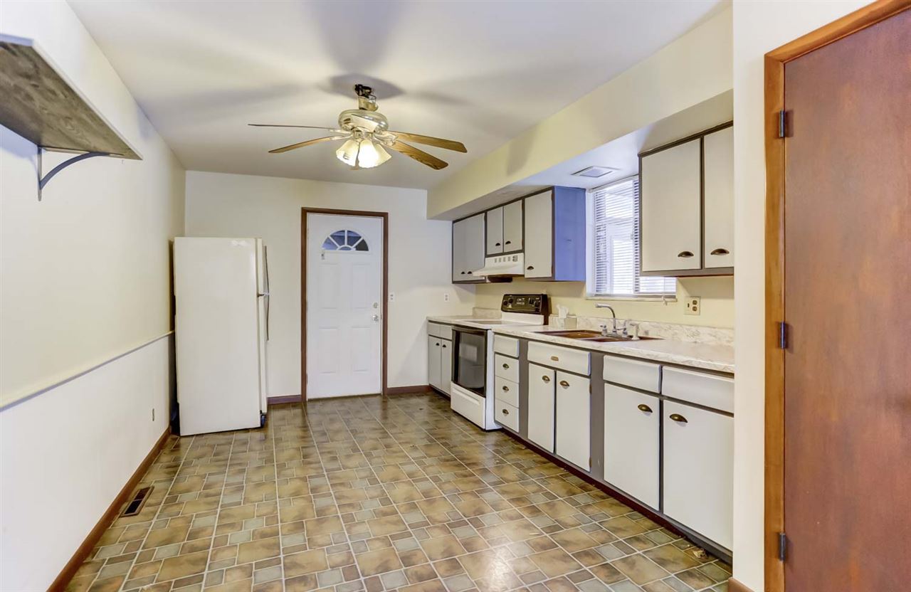 8597 South Valentine Road Claypool, IN 46510 - Photo 8 of 19 Gallery Image 8