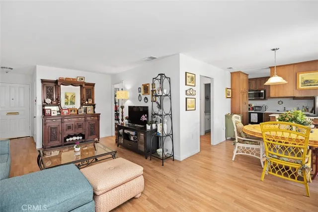 $650,000 | 3205 Via Buena Vista Road, Unit D, Laguna Woods, CA 92637