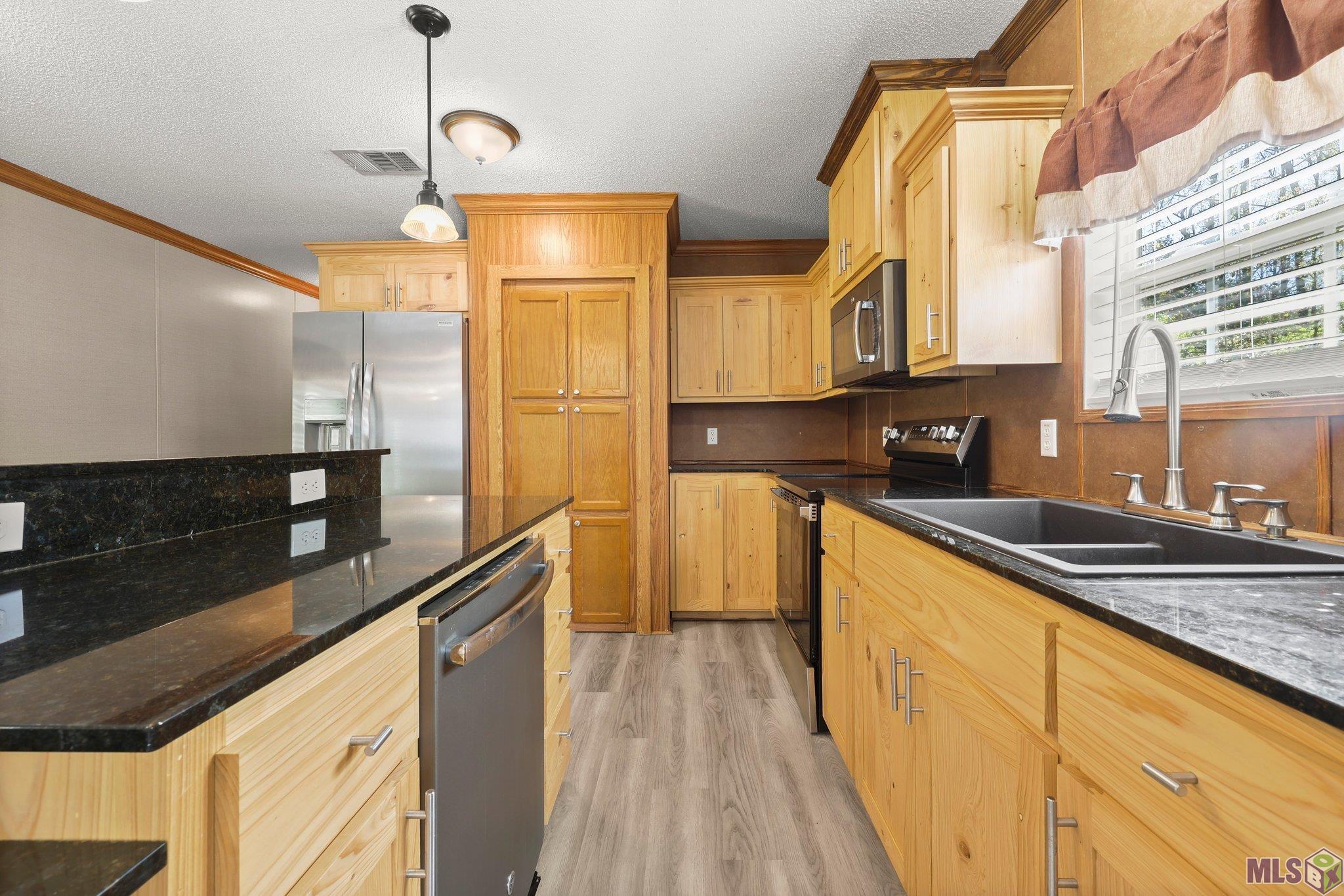 19606 Rudy Lee Road Livingston, LA 70754 - Photo 6 of 21 Gallery Image 6