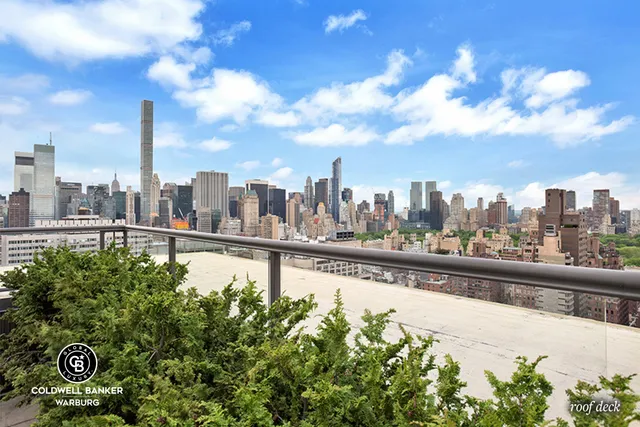 $2,595,000 | 190 East 72nd Street, Unit 34CD | Lenox Hill