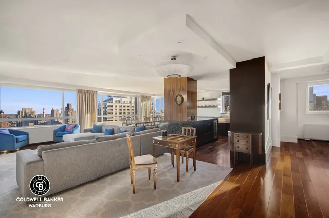 $2,595,000 | 190 East 72nd Street, Unit 34CD | Lenox Hill