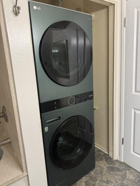 319 Pacific Oaks Road Santa Barbara, CA 93117 - Photo 9 of 22 PO Washer Dryer