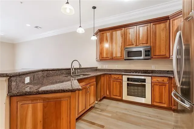 $1,900 | 406 North Florida Street, Unit A, Covington, LA 70433