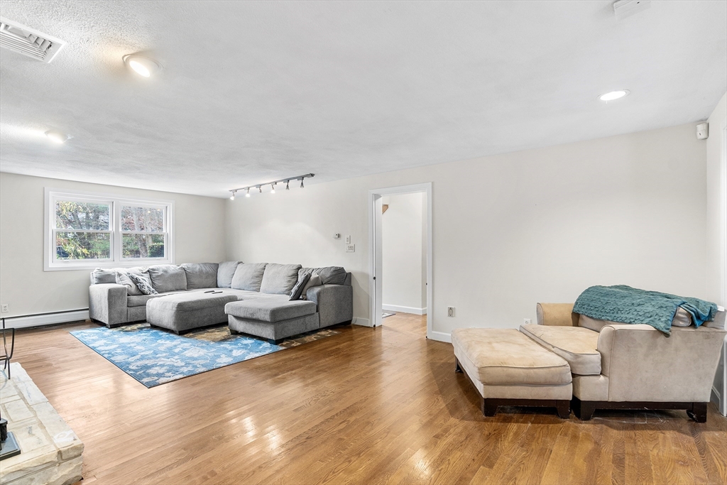 25 Scotch Dam Road Easton, MA 02375 - Photo 10 of 40 Gallery Image 10