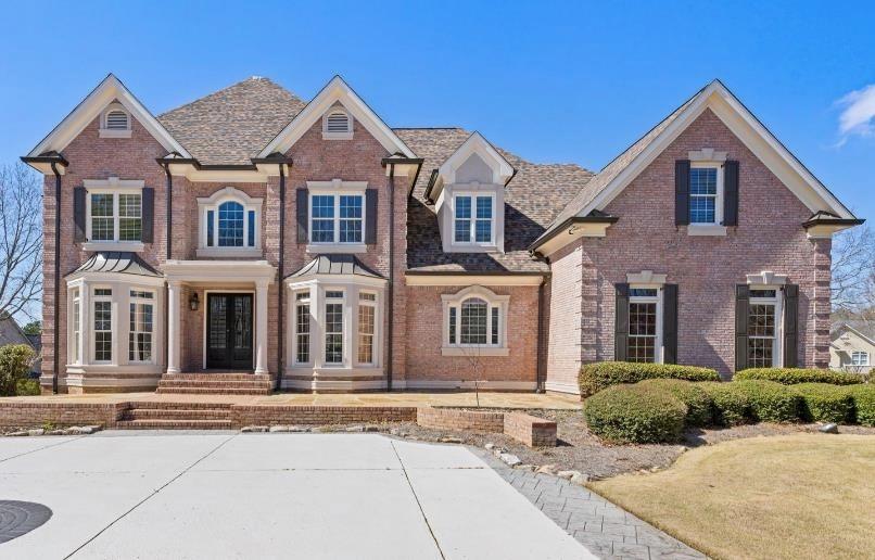 2010 Legends Way Braselton, GA 30517 - Photo 2 of 77 front view of a house