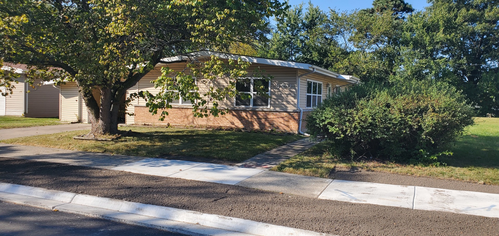 320 Somonauk Street Park Forest, IL 60466 - Photo 2 of 15