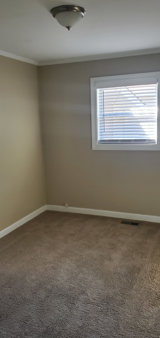 320 Somonauk Street Park Forest, IL 60466 - Photo 10 of 15