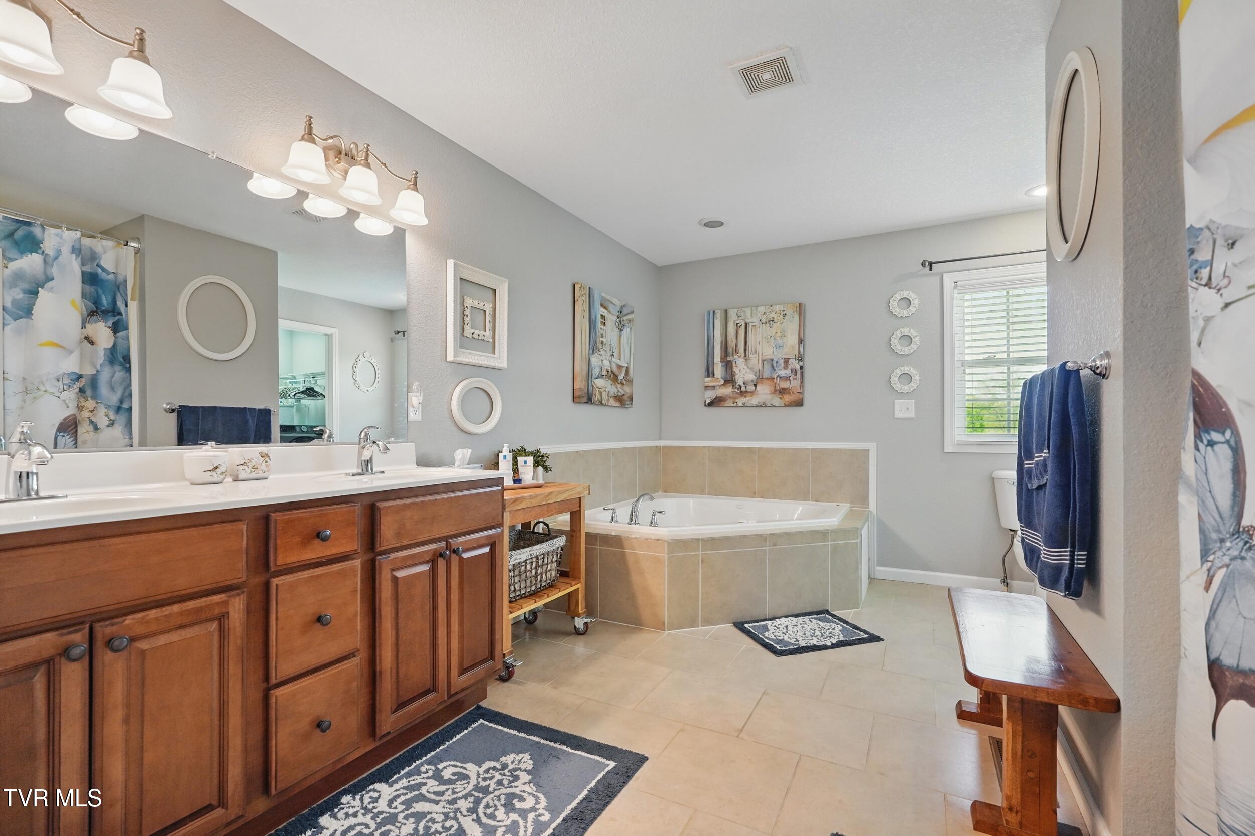 453 Possum Creek Road Greeneville, TN 37743 - Photo 24 of 49 24_photo_023