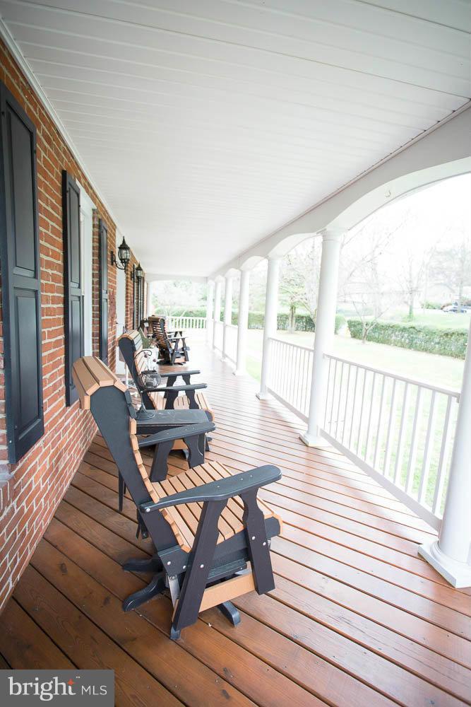 484 Ferry Road Fredericksburg, VA 22405 - Photo 2 of 28 Exterior (Front)